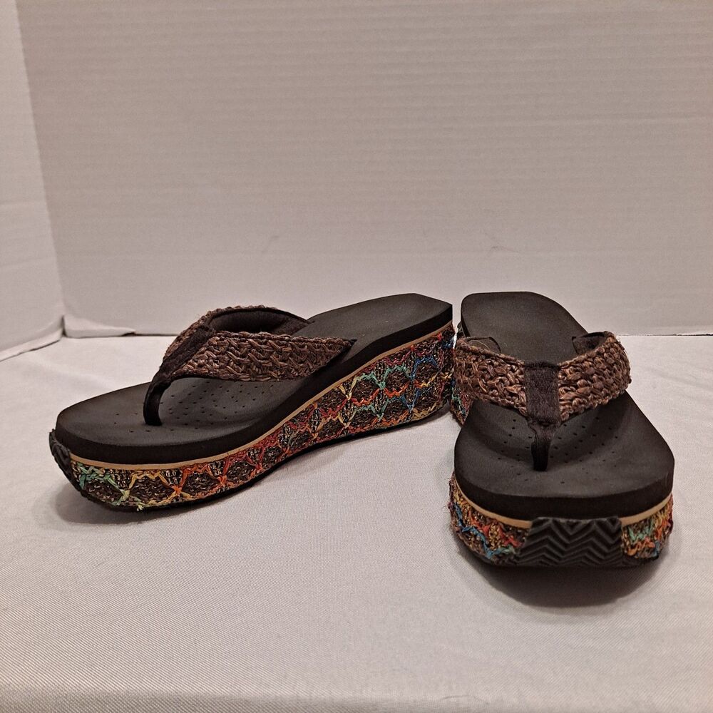 Volatile Women's Island Wedge Thong Sandals Size 8 Brown w/ Multi-color Accents